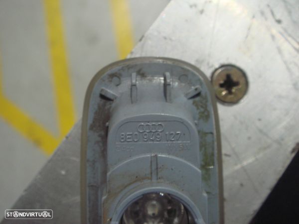 Farolim Pisca Fr Esq Guardalamas  Audi A3 (8P1) - 2