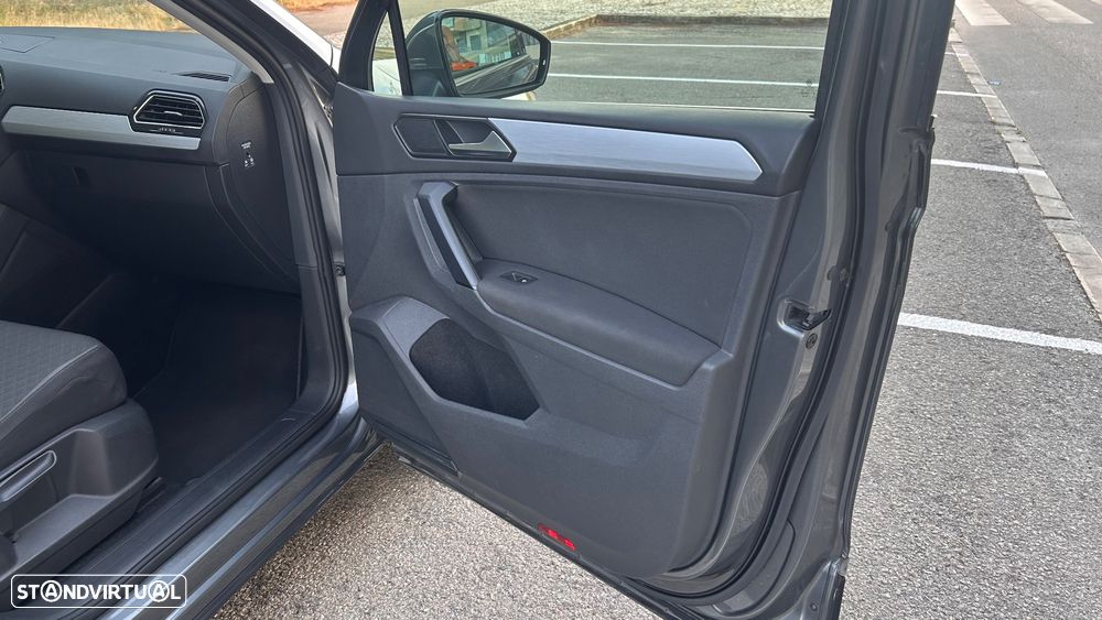 VW Tiguan 2.0 TDI Highline - 17