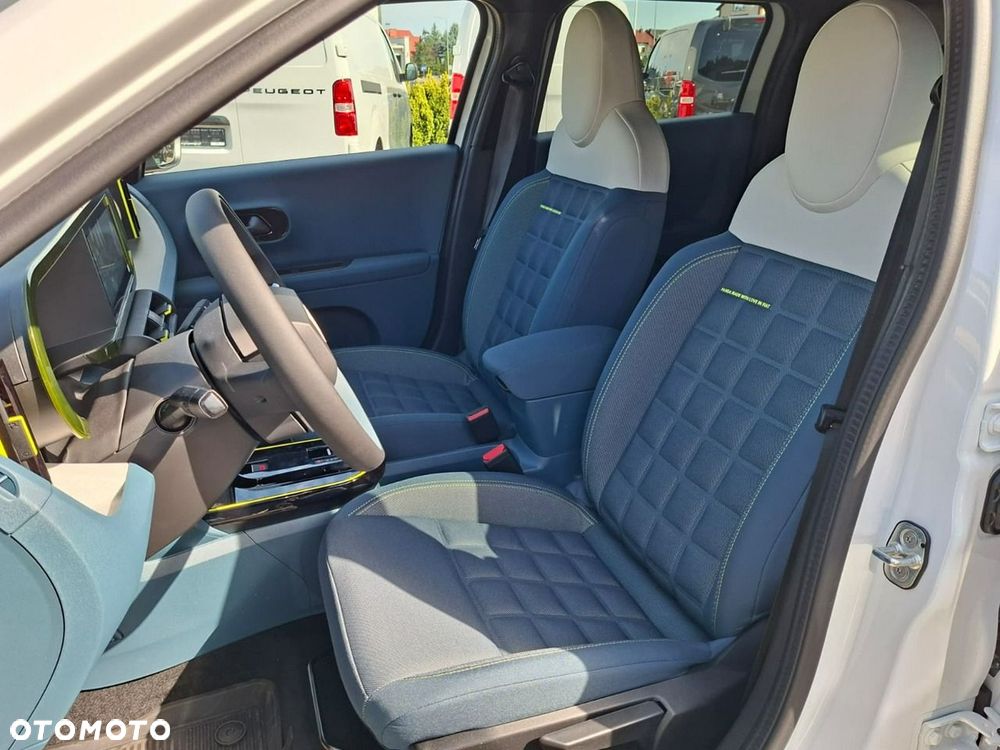 Fiat Grande Panda 1.2 mHEV La Prima eDCT - 13