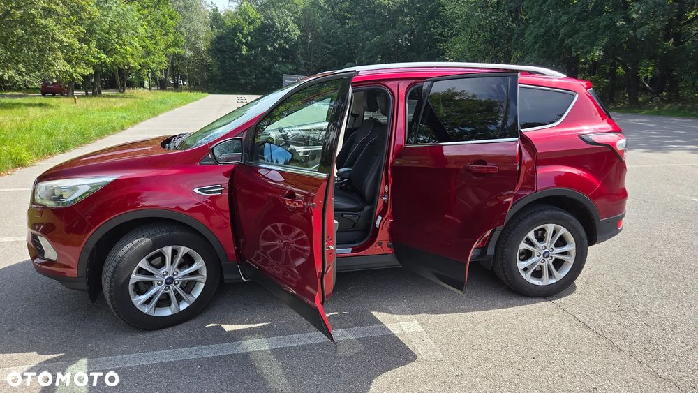 Ford Kuga 1.5 EcoBoost FWD Titanium - 19