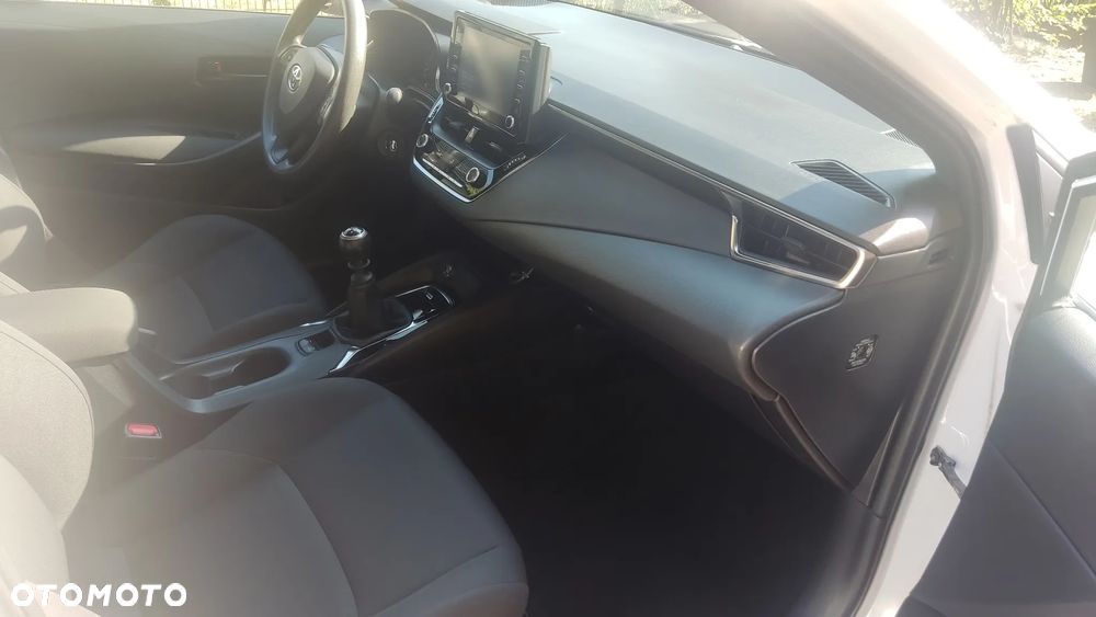 Toyota Corolla 1.2 T Active - 17