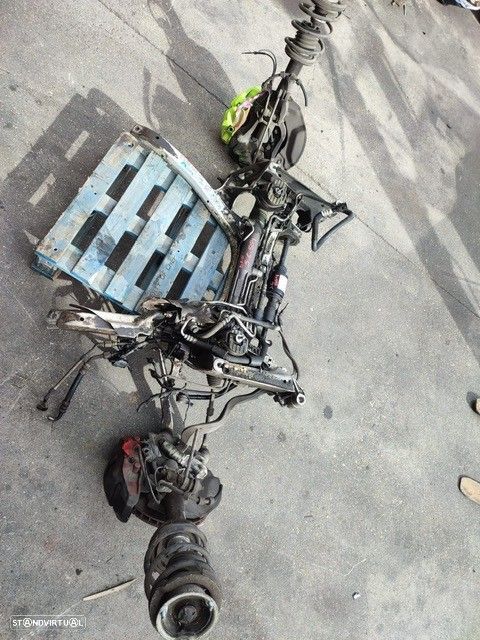 CHARRIOT FRONTAL BMW 7 2004 - 4