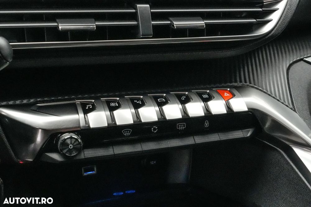 Peugeot 5008 PureTech 130 EAT8 Stop & Start Allure Business-Paket - 21