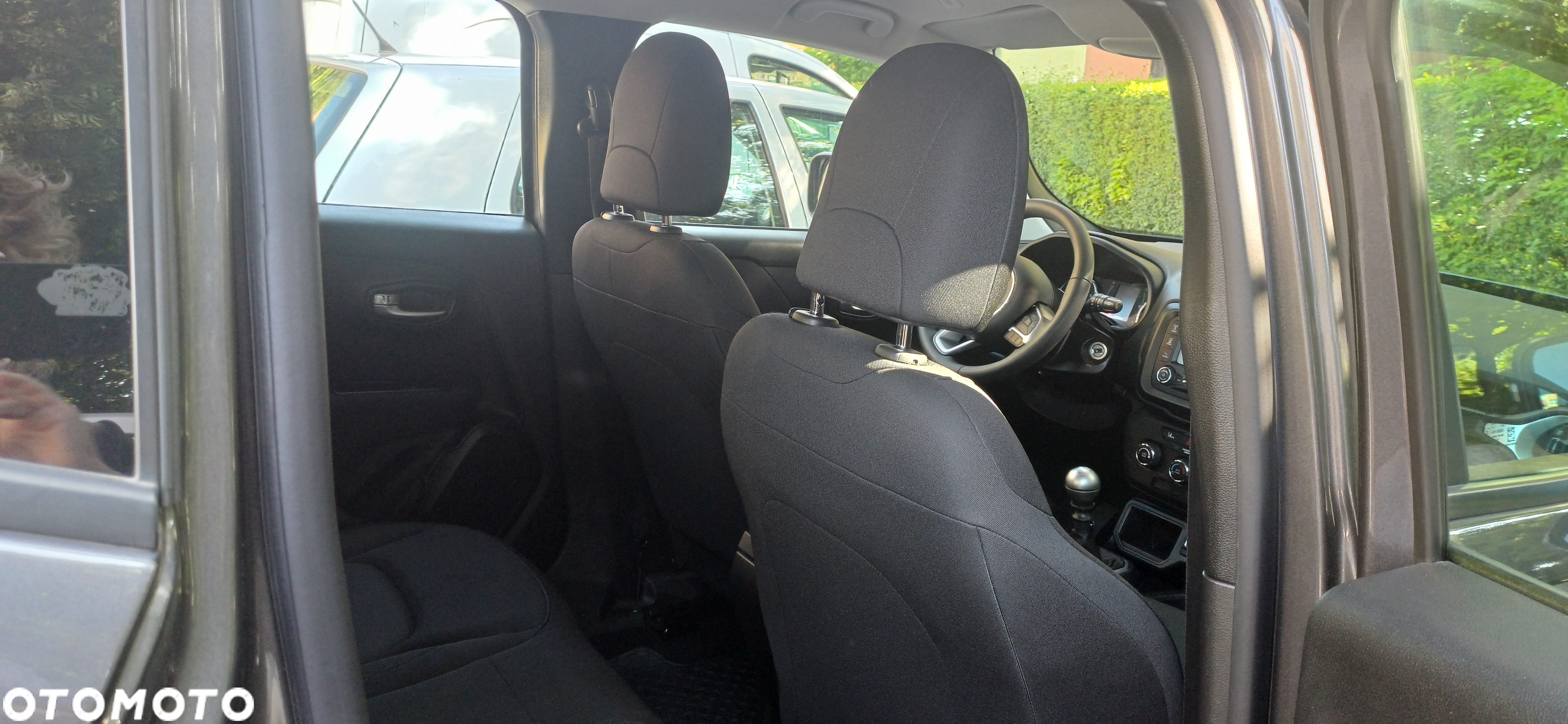 Jeep Renegade 1.0 GSE T3 Turbo Sport FWD S&S - 9