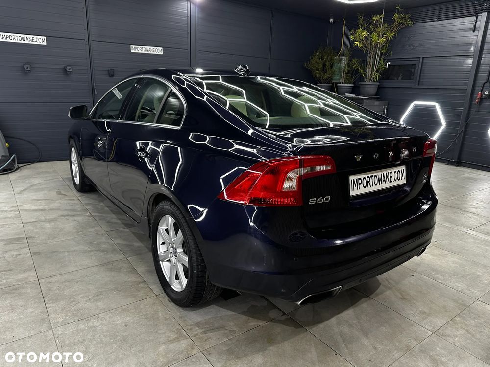 Volvo S60 2.5 T5 AWD - 16