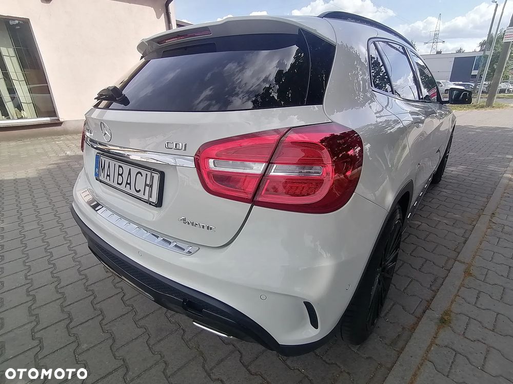 Mercedes-Benz GLA 220 CDI 4-Matic - 9