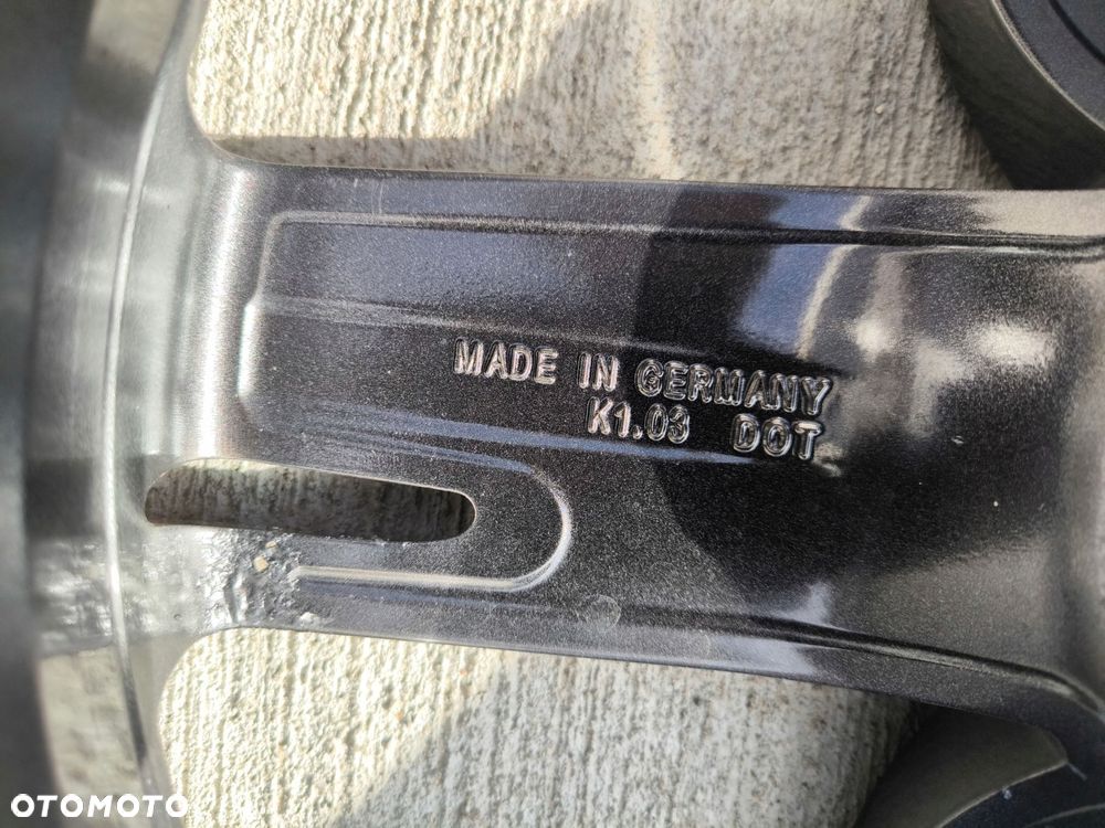 FELGA ALUMINIOWA AUDI A3 S3 8V VW SEAT 8.0J R19 ET49 8V0601025AS *2* K - 12