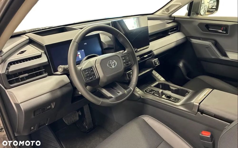 Toyota RAV4 - 12