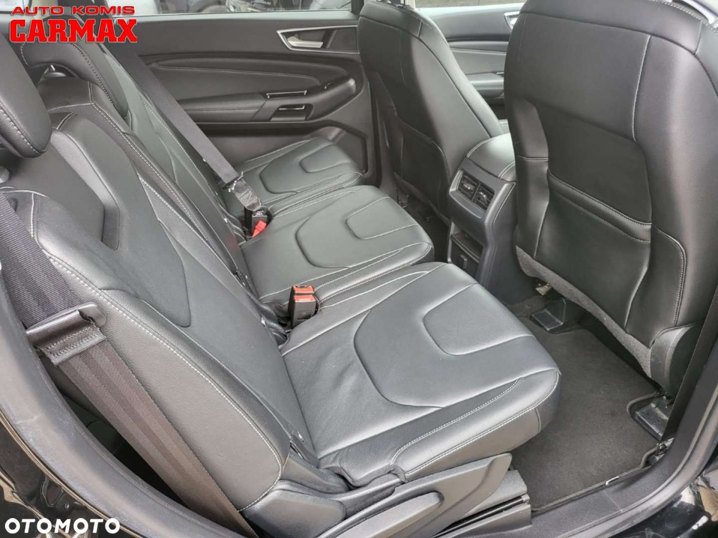 Ford S-Max - 31