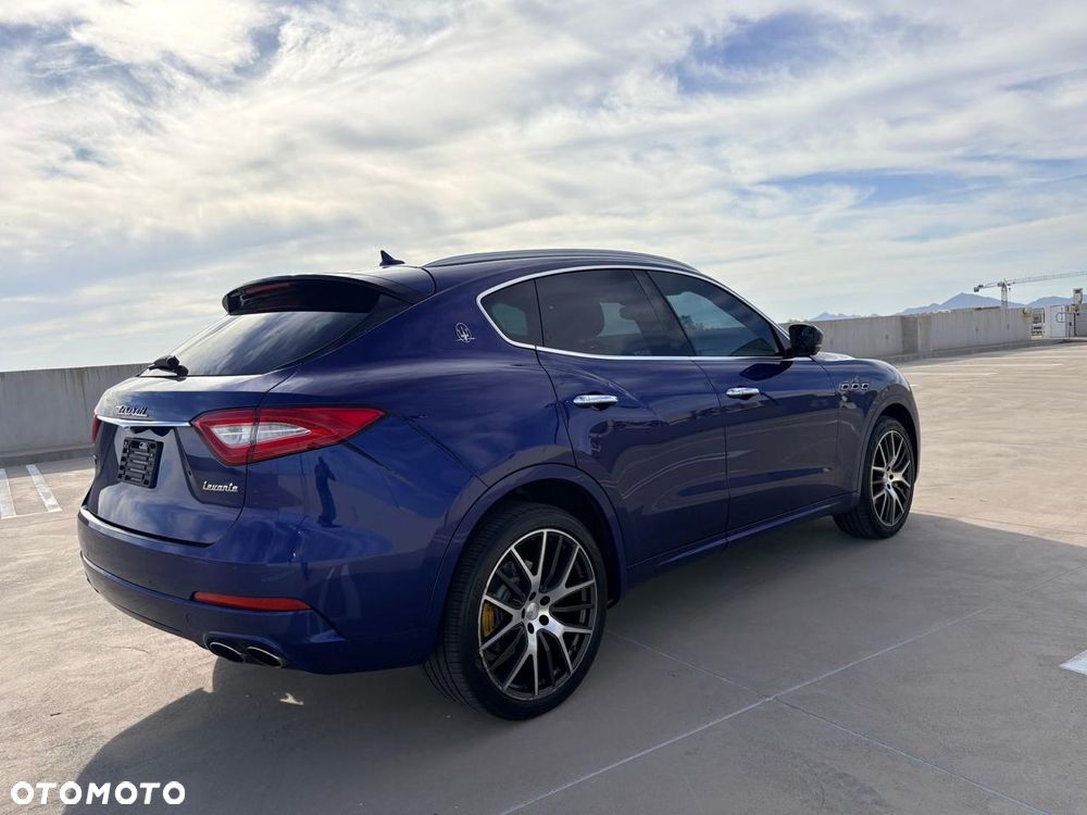 Maserati Levante Q4 - 6
