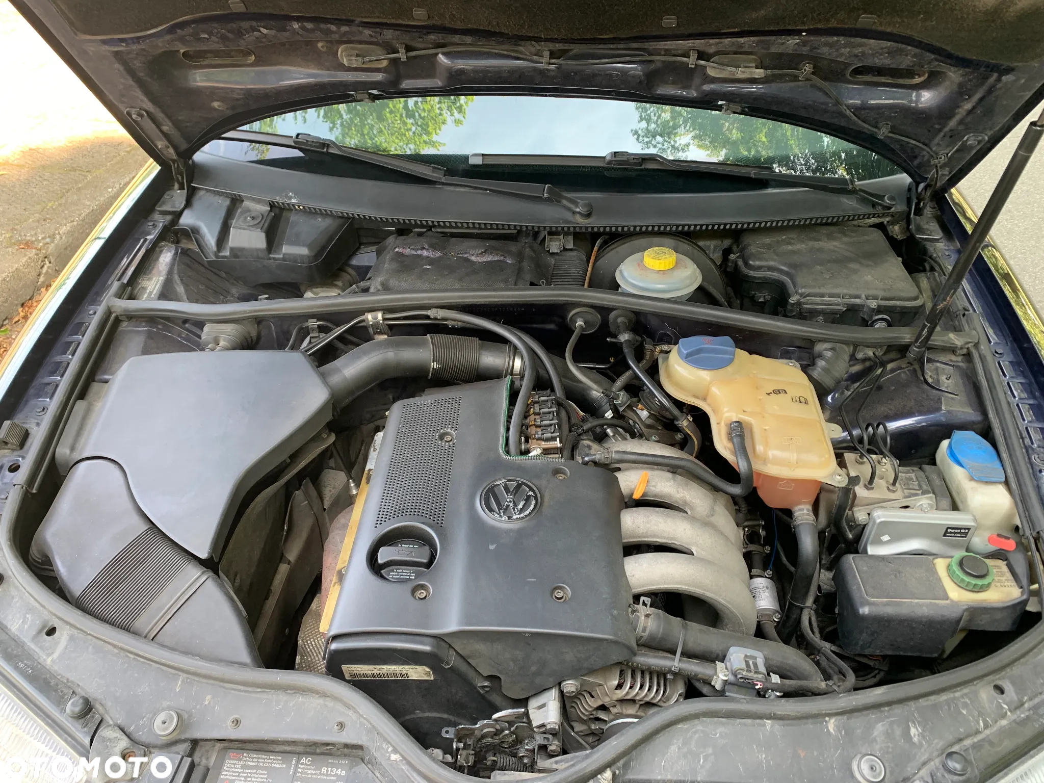 Volkswagen Passat 1.6 - 15