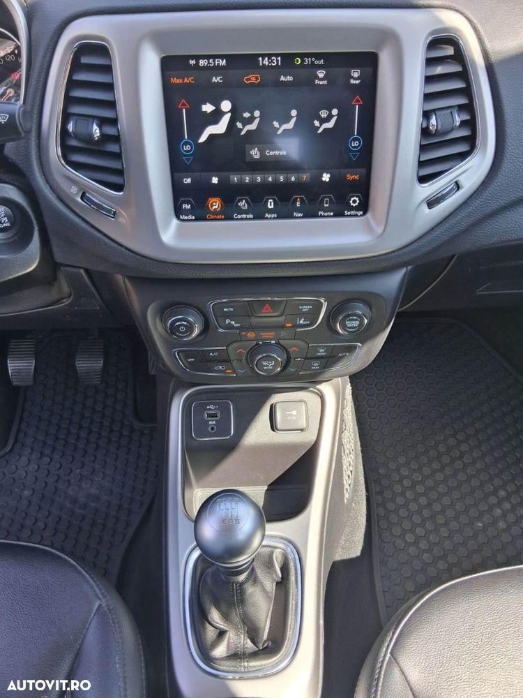Jeep Compass 1.4 M-Air 4x2 Longitude - 12