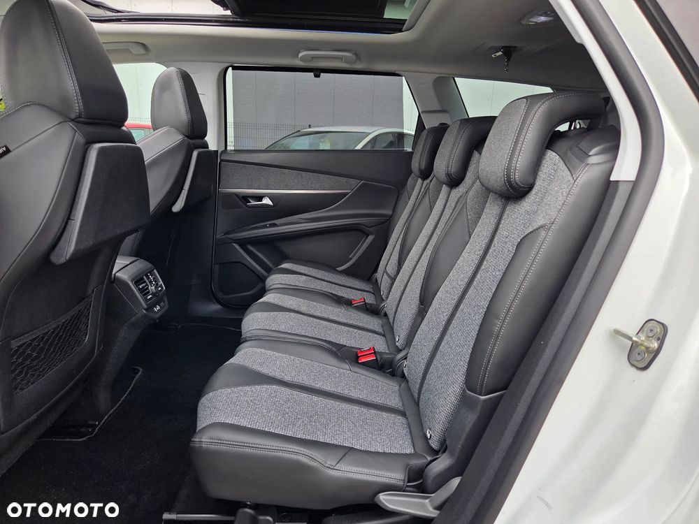Peugeot 5008 BlueHDI 130 EAT8 Allure Business-Paket - 34