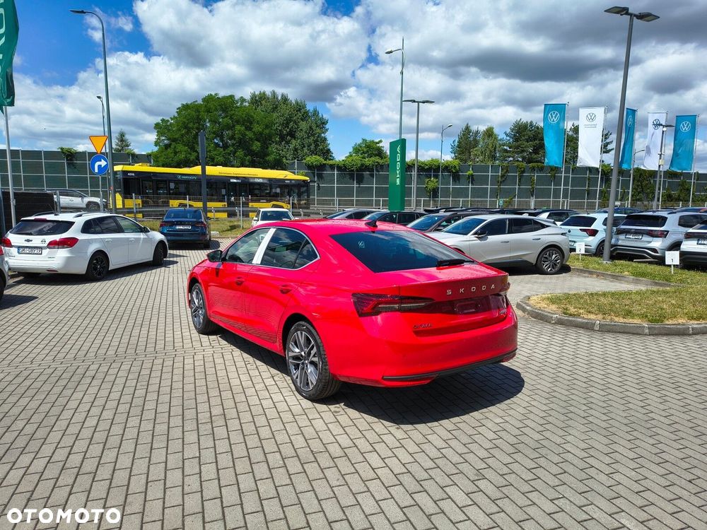 Skoda Octavia 1.5 TSI mHEV Drive Selection DSG - 6