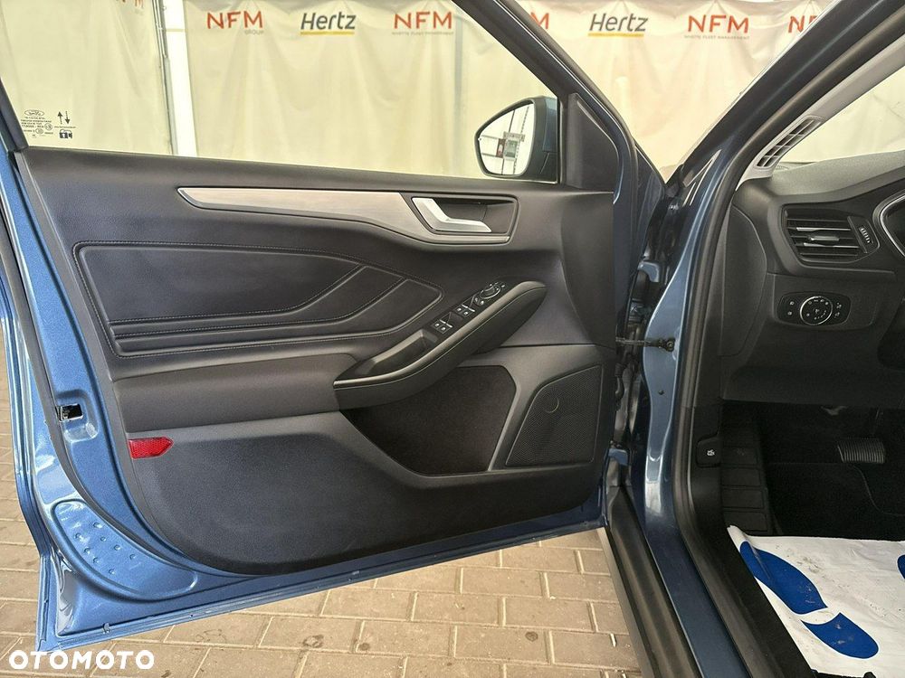 Ford Focus - 11