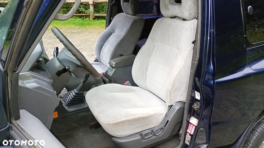 Mitsubishi Pajero 2.5 TD GL - 10
