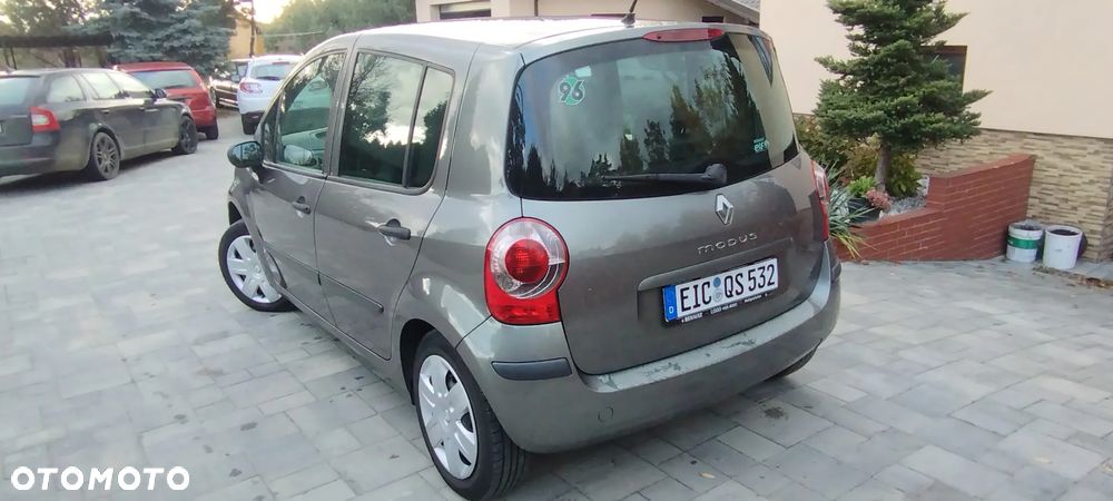 Renault Modus 1.2 16V Limited - 21