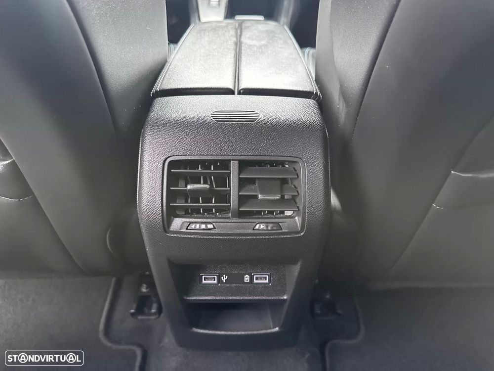 Peugeot 308 SW 1.2 PureTech Allure Pack EAT8 - 46