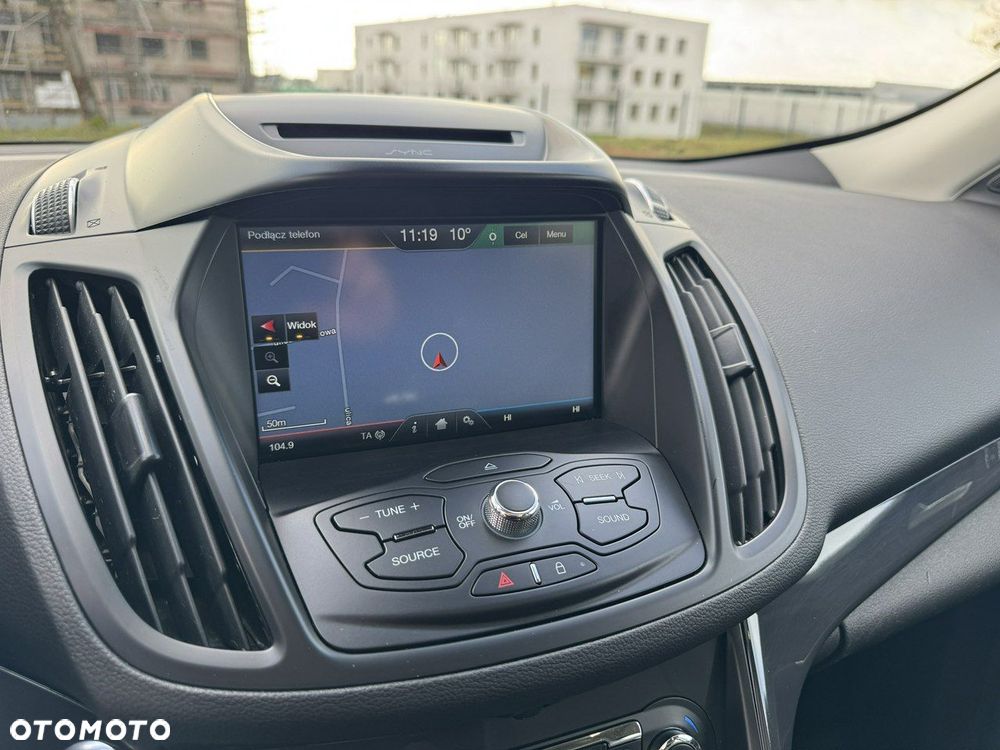 Ford Kuga 2.0 TDCi 2x4 Titanium - 26