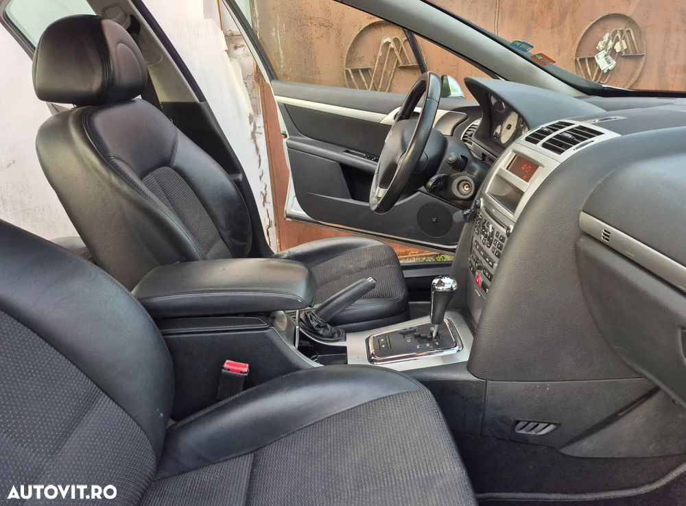 Peugeot 407 HDi 135 Automatik JBL - 28