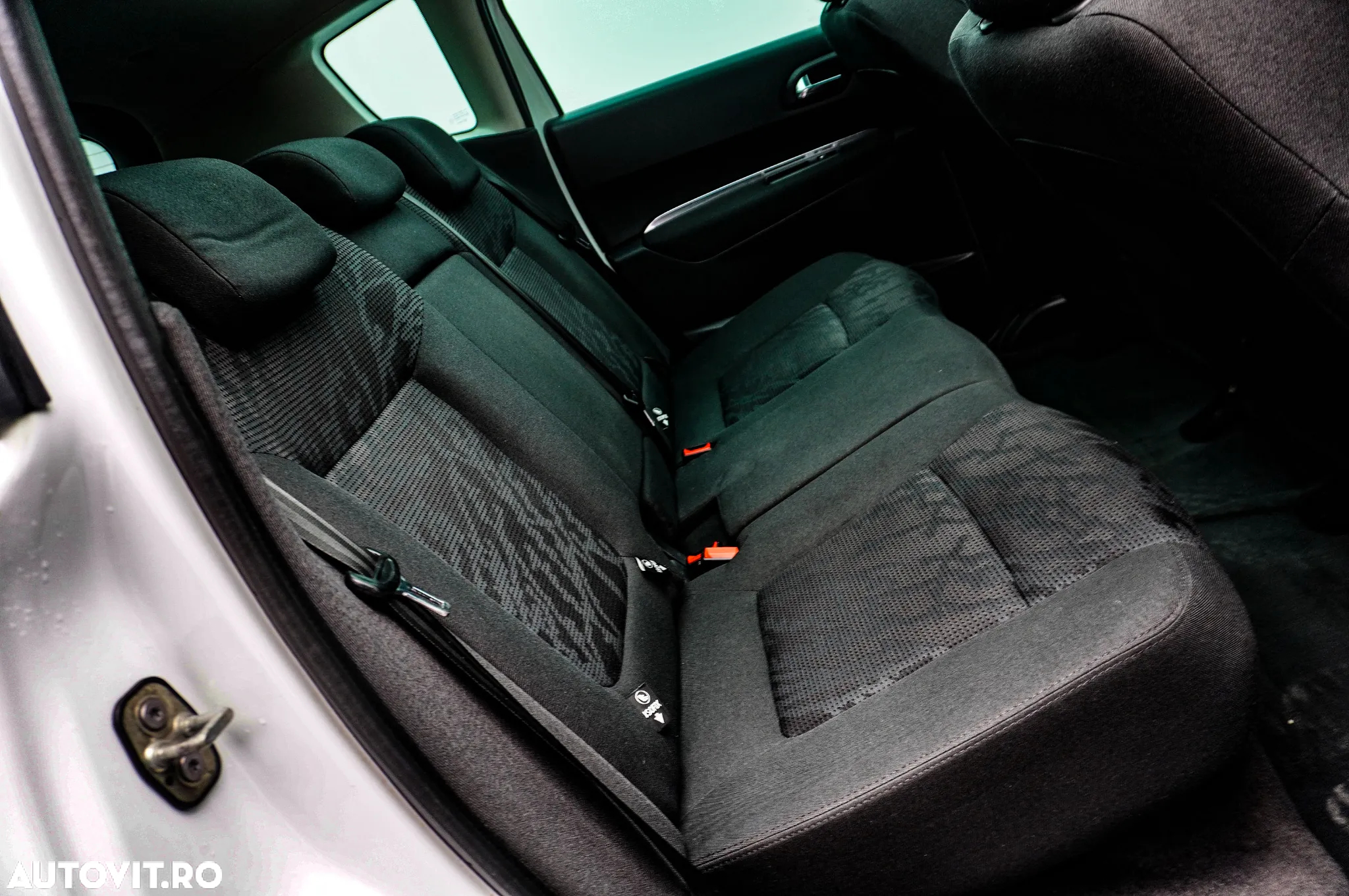 Peugeot 3008 - 18