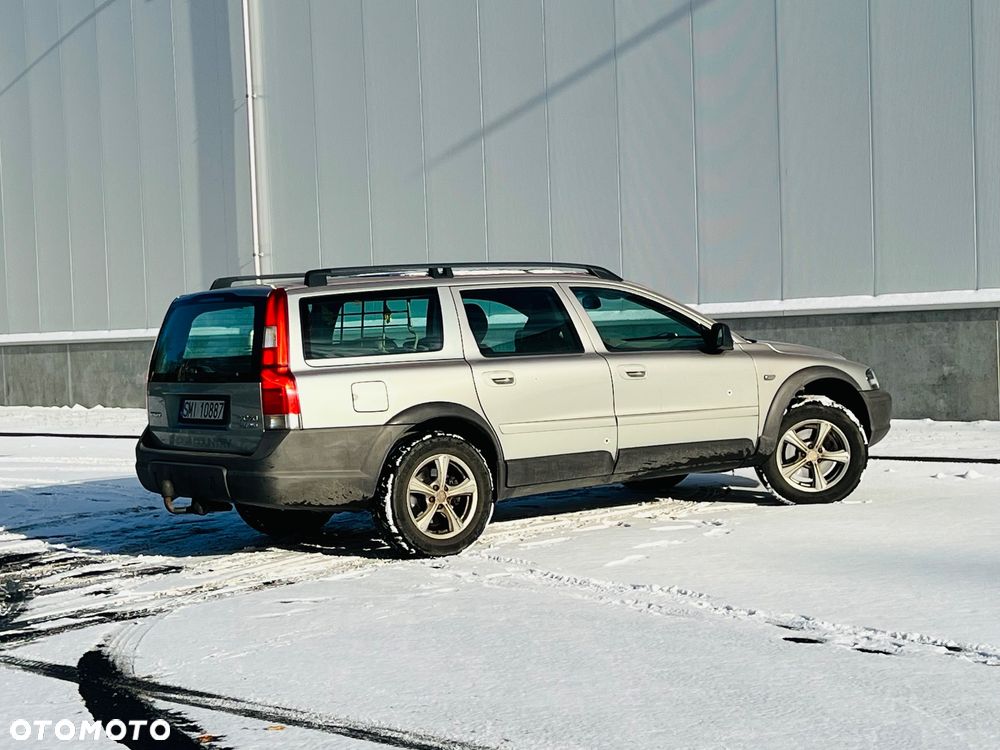 Volvo XC 70 AWD Momentum - 15