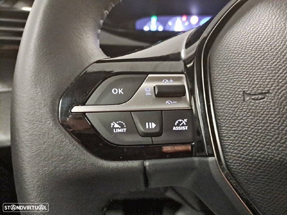 Peugeot 408 1.2 Hybrid Allure e-DCS6 - 15