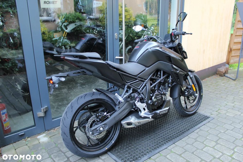 VOGE R125 - 7