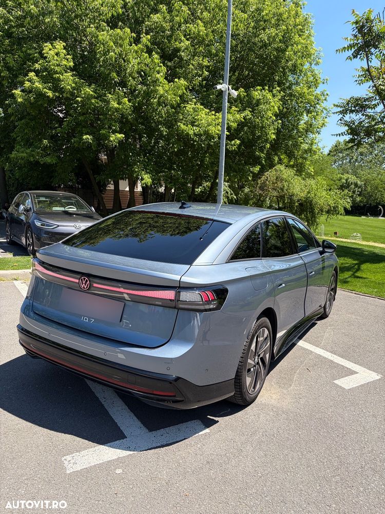 Volkswagen ID.7 77 kWh Pro Advanced - 4