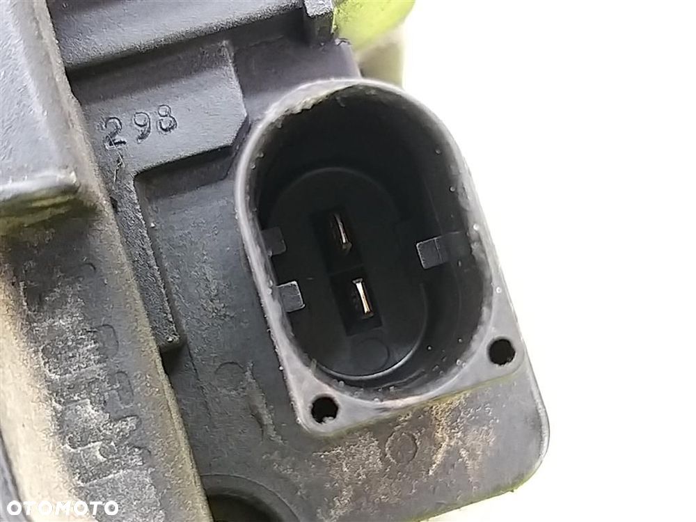 Alternator Skoda Fabia II 2007-2014 1.6TDI 75KM BOSCH 90A  028903028D - 3