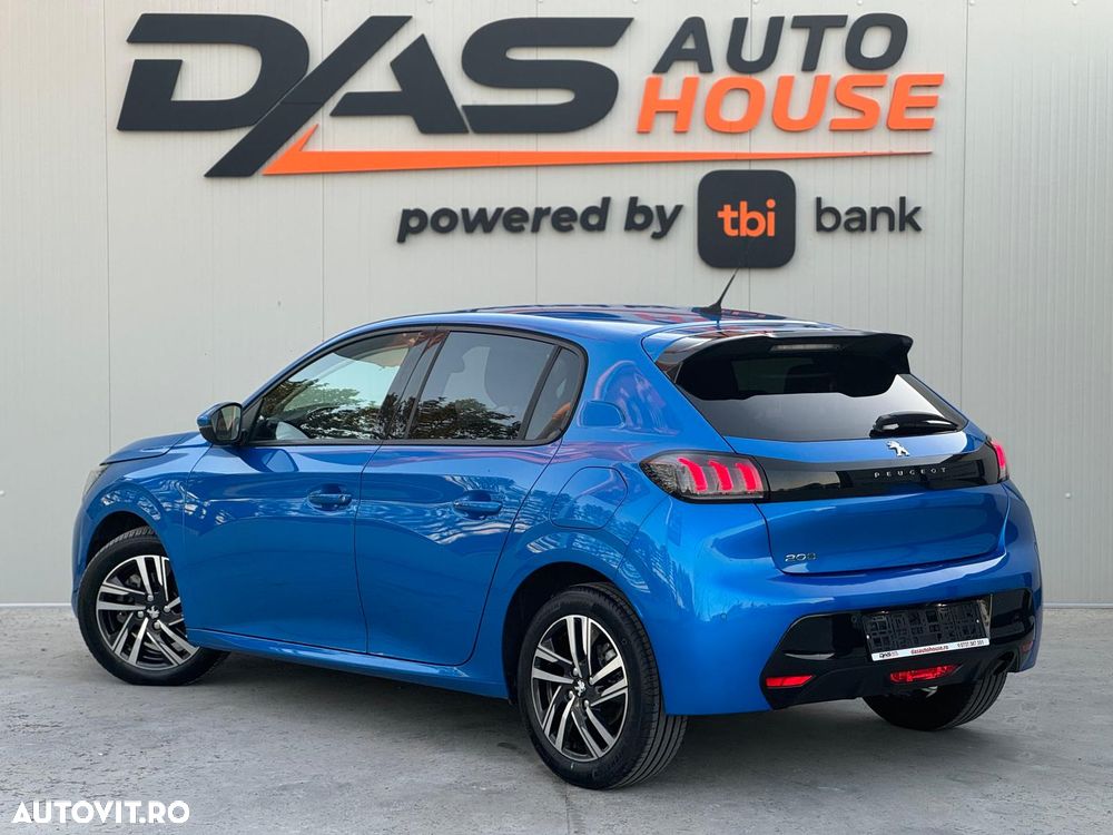 Peugeot 208 - 7