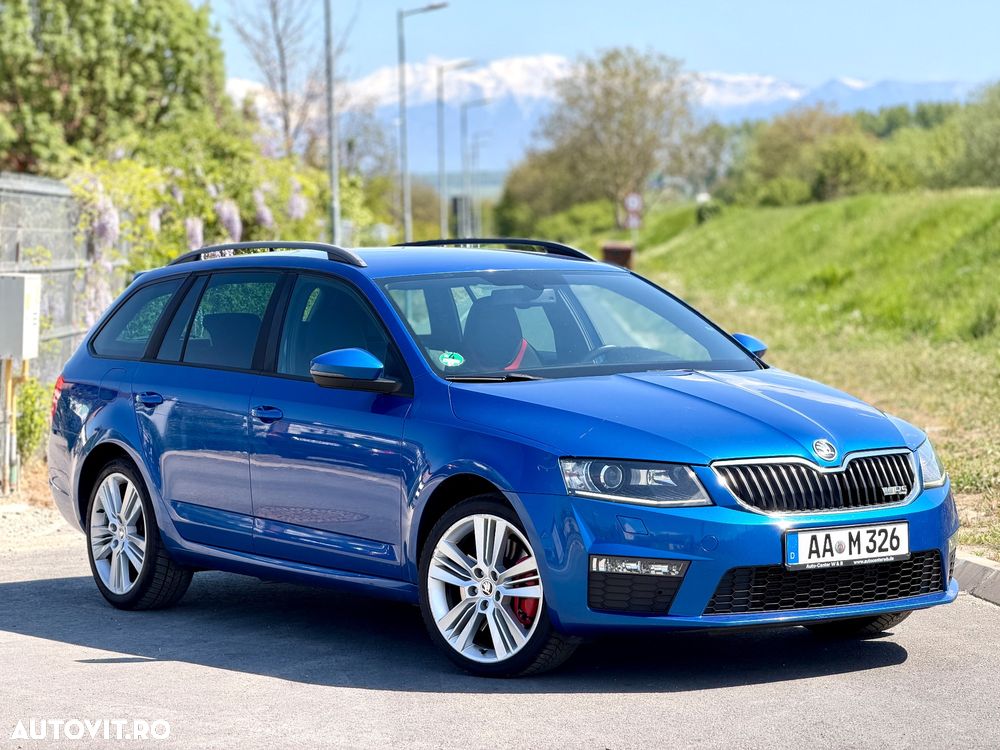 Skoda Octavia 2.0 TDI DSG RS - 1