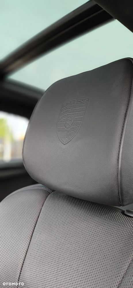 Porsche Macan - 20