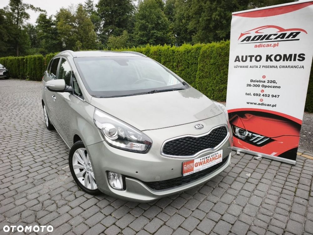 Kia Carens - 4