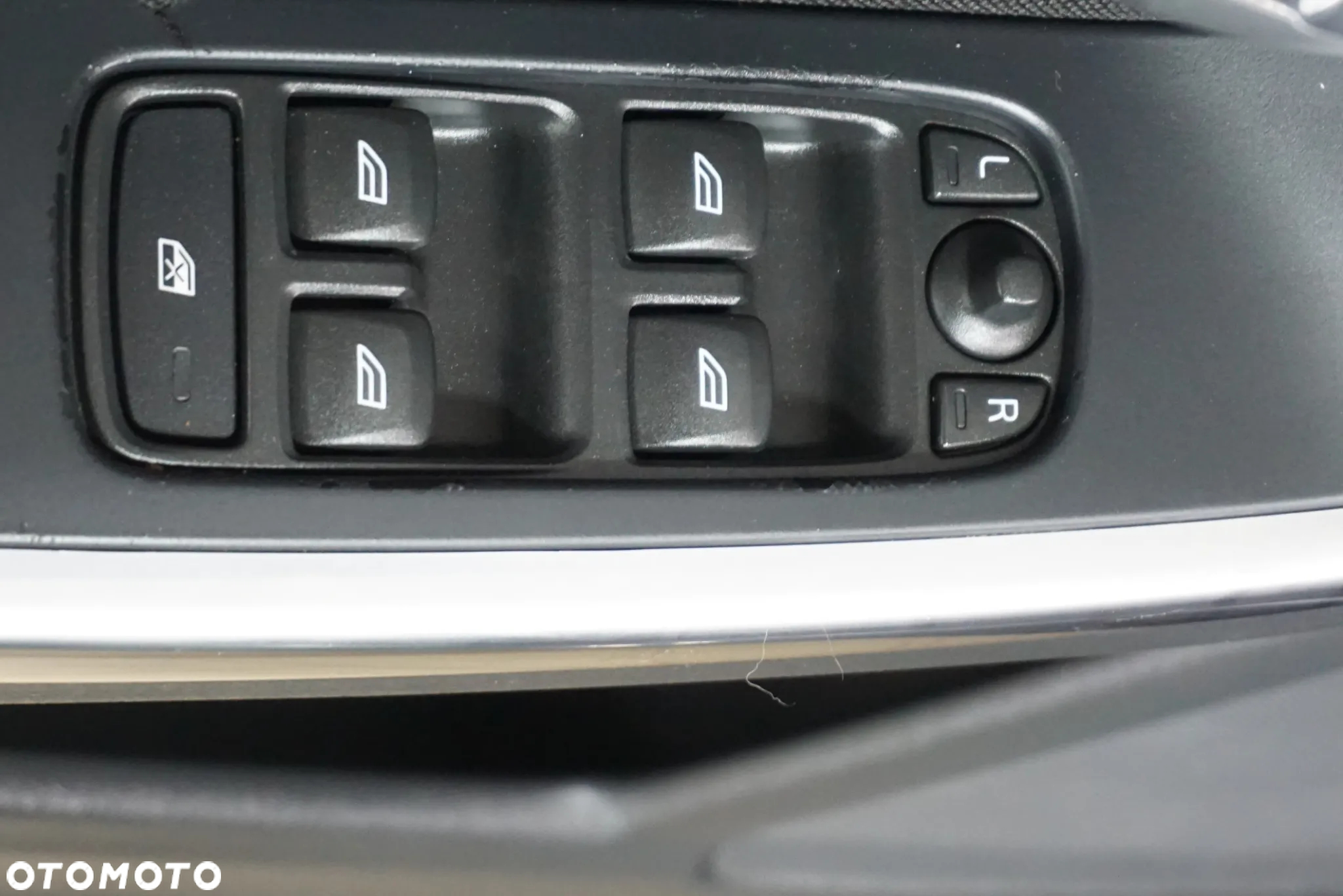 Volvo V60 D3 Momentum - 26