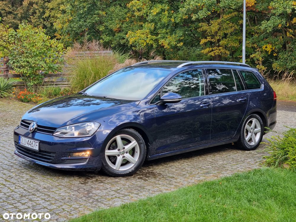 Volkswagen Golf - 2