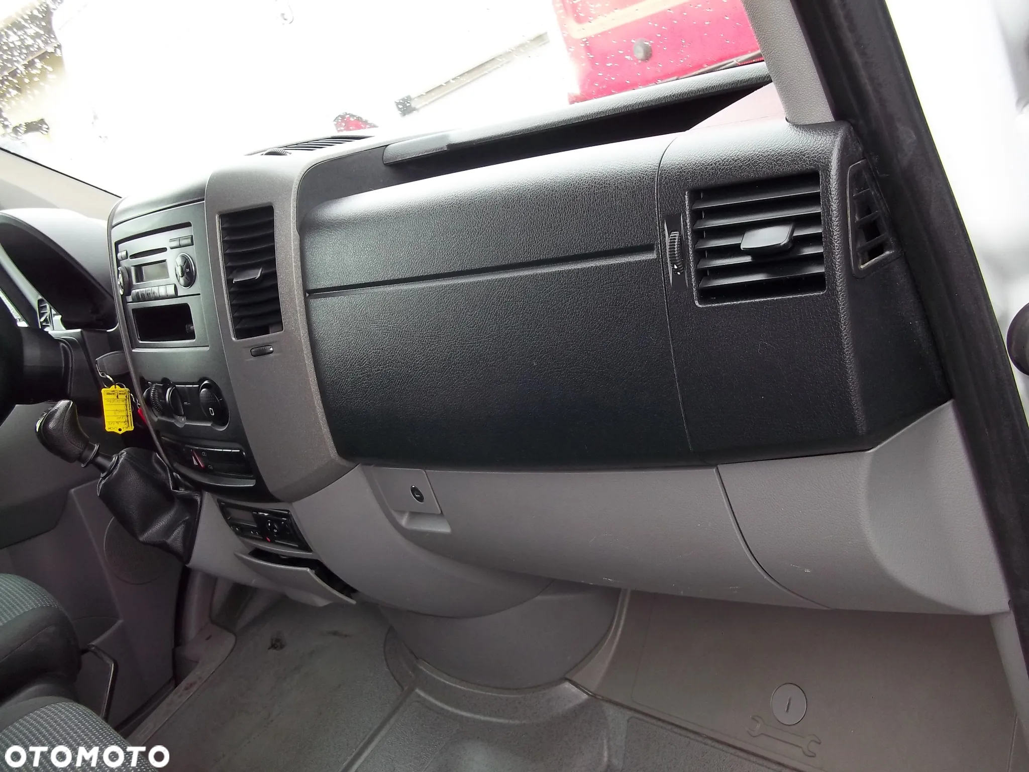 Mercedes-Benz sprinter - 12