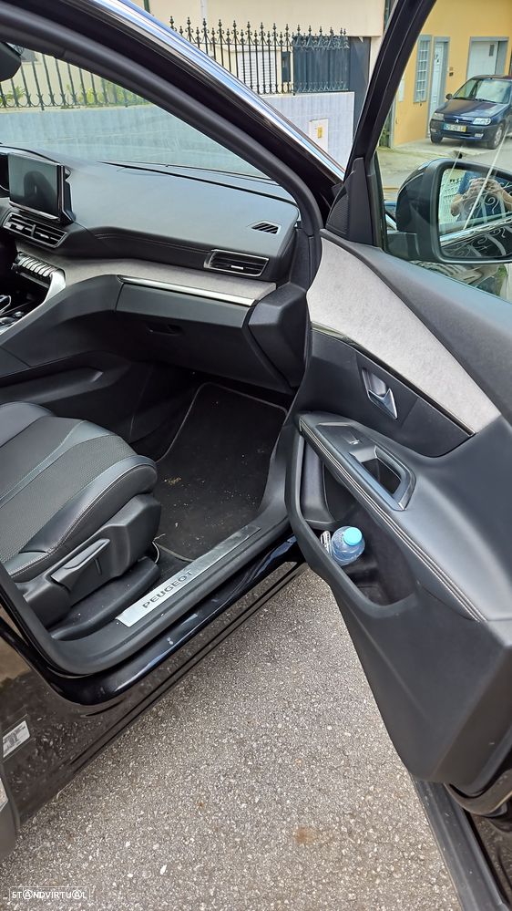 Peugeot 5008 1.5 BlueHDi GT Pack EAT8 - 16
