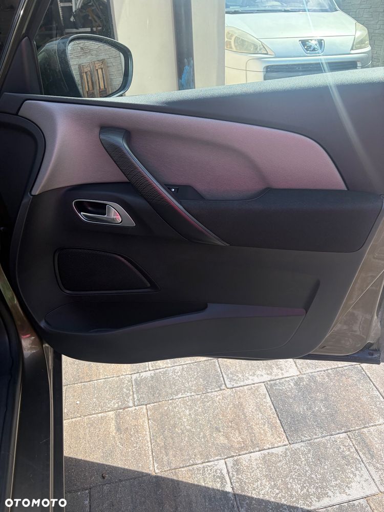 Citroën C4 Picasso 1.6 e-HDi Intensive - 22