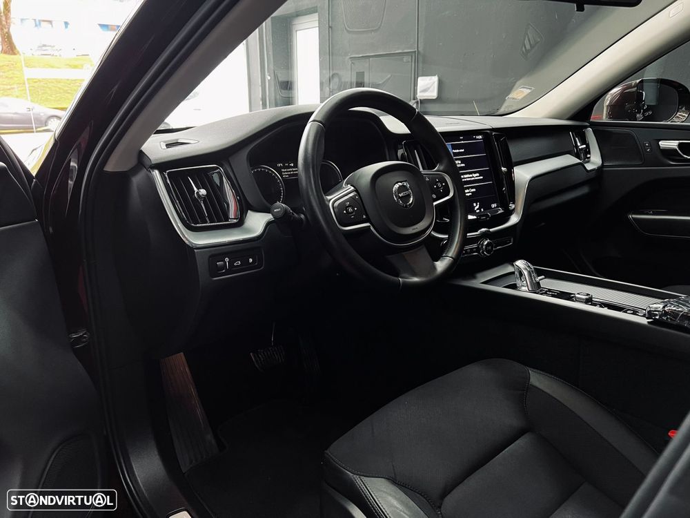 Volvo XC 60 2.0 T8 PHEV Inscription AWD - 8