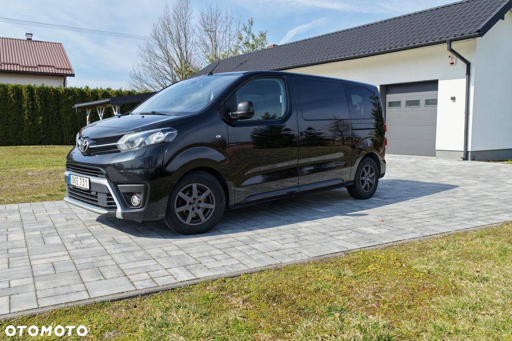 Toyota ProAce 2,0-l-D-4D L1 (8-Si.) Verso Shuttle Comfort - 2