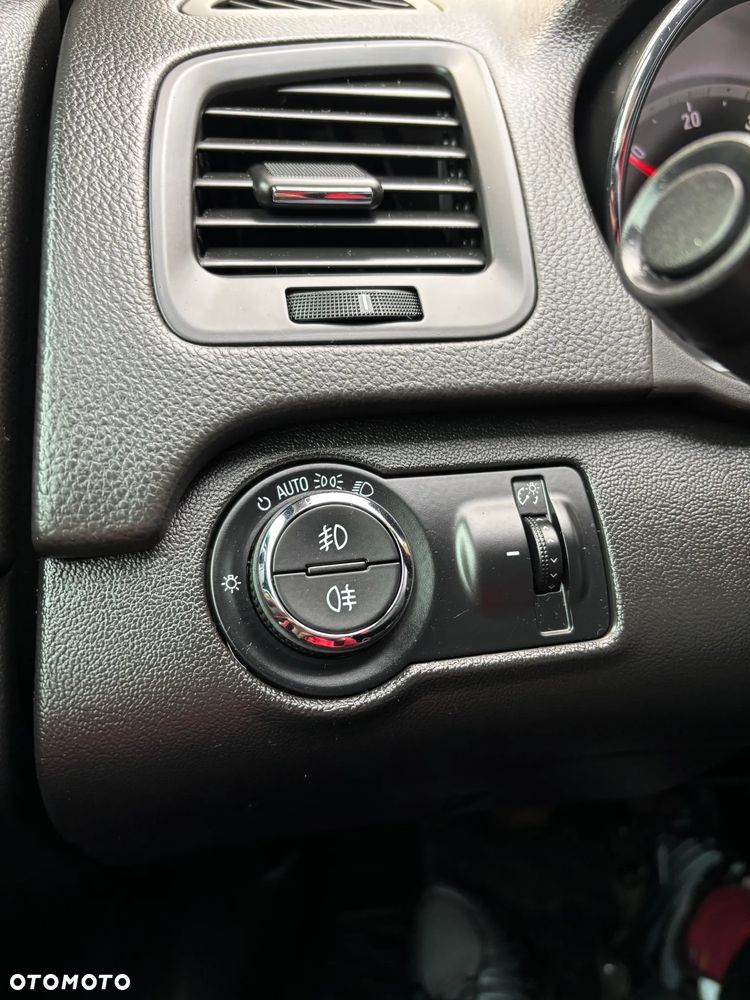 Opel Insignia 2.0 CDTI ecoFLEX Start/Stop - 11