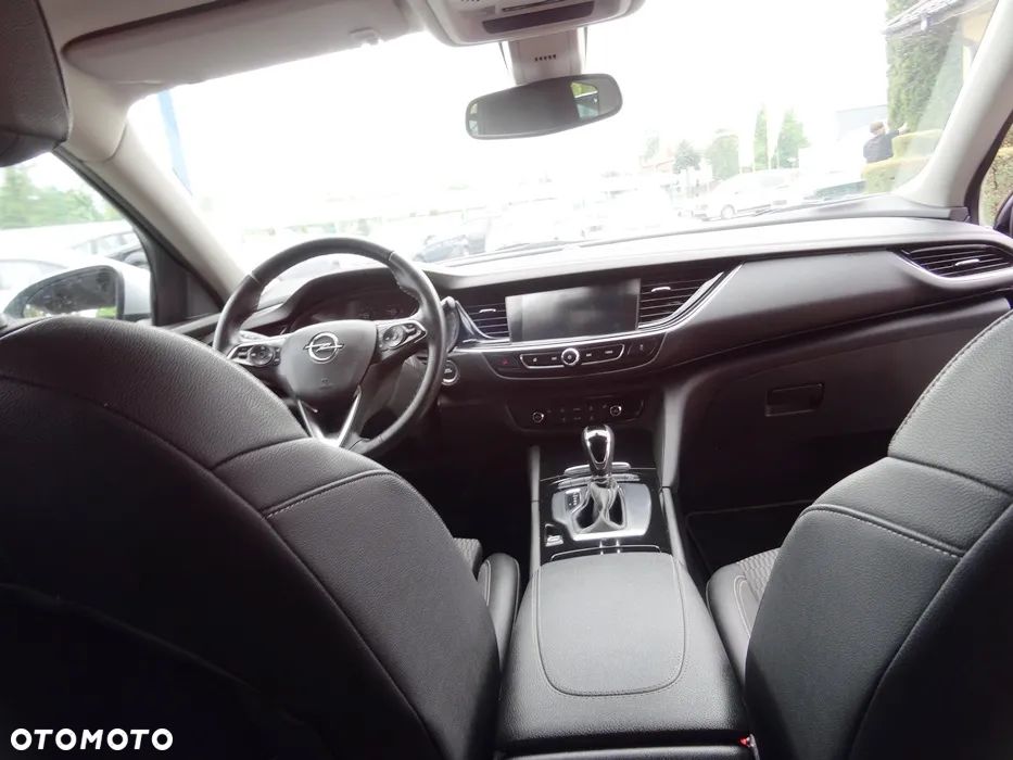 Opel Insignia 1.5 T Elite S&S - 15