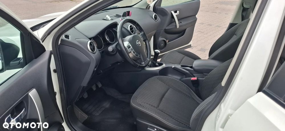 Nissan Qashqai 1.6 I-Way - 18