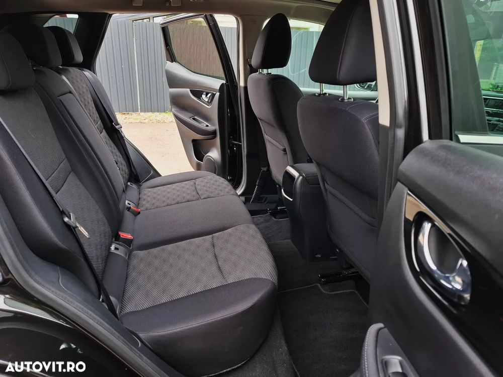 Nissan Qashqai 1.6 DIG-T N-Connecta - 7