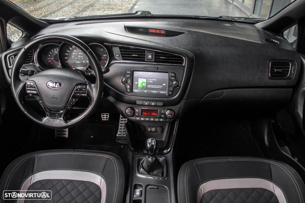 Kia Ceed SW 1.6 CRDi GT Line - 37