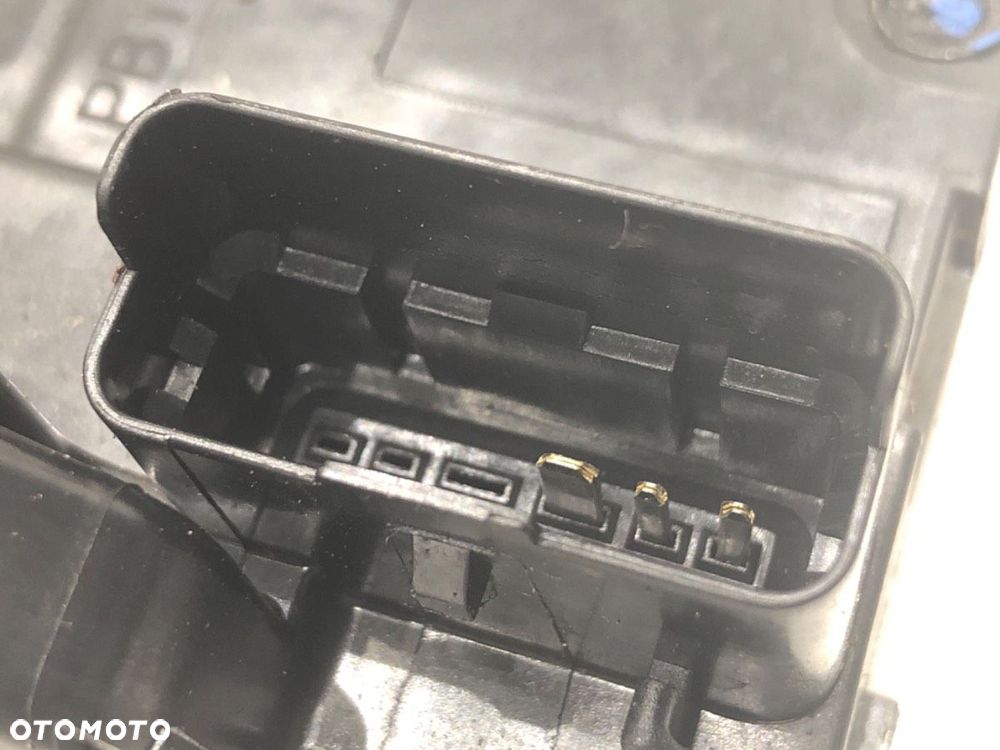 ZAMEK DRZWI LEWY TYŁ  NISSAN QASHQAI II SUV (J11, J11_) 2013 - 2022 1.2 DIG-T 85 kW [115 KM] - 3