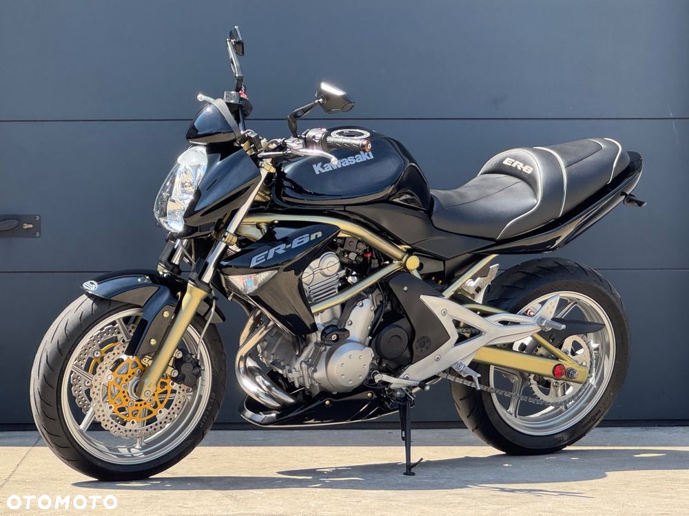 Kawasaki ER - 13
