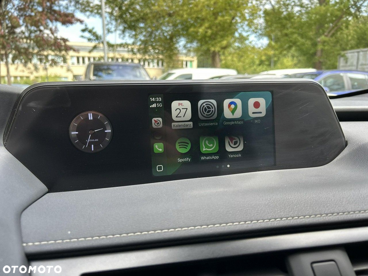 Lexus UX - 14