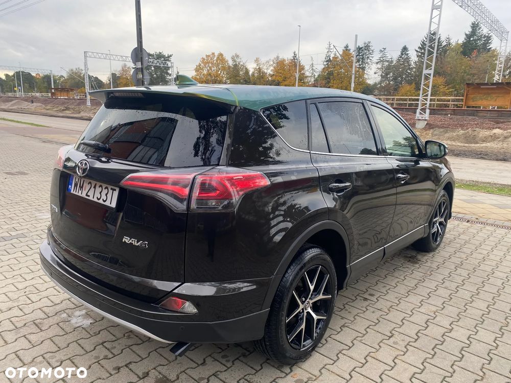 Toyota Rav4 2016 photo 4